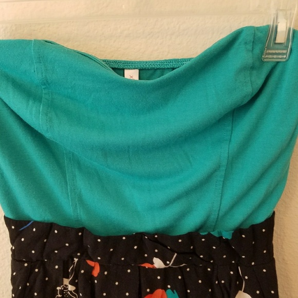 Dress - Picture 3 of 4